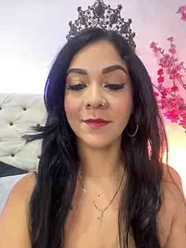 Mariana Montes online show from October 25, 8:37 pm