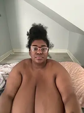 bunbun420247 online show from March 13, 4:08 pm