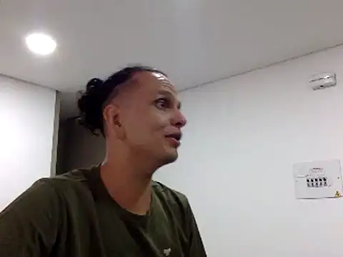 KianxxTeach online show from March 29, 9:47 pm