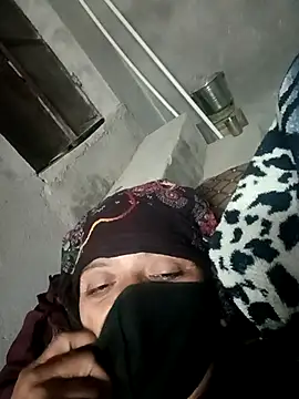 suhani sharmj online show from December 2, 11:07 pm