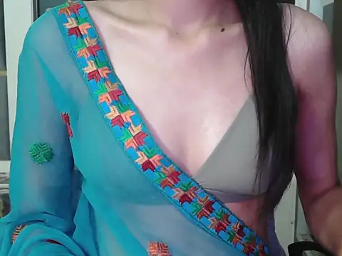 cute seemu online show from March 23, 9:59 am