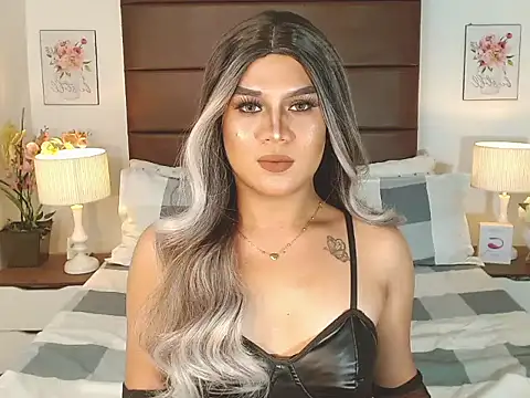 PlayfullBella online show from May 27, 2:08 am