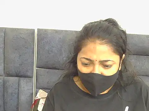 Cute Girl51 online show from November 15, 10:44 pm