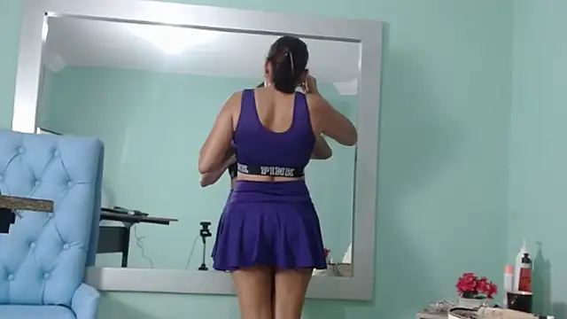salome aguilar online show from September 30, 12:44 pm