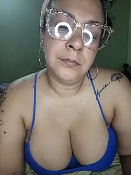gitanadeluxe online show from September 20, 1:05 am