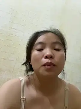 viluna online show from October 4, 1:17 pm