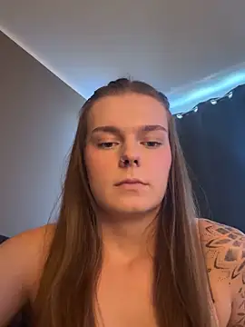 LisaFreier online show from September 24, 11:53 am