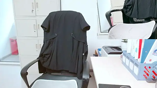 OL-Lily online show from October 4, 2:28 am