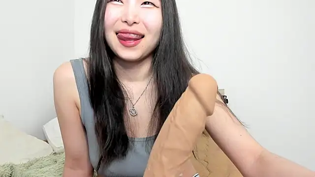 Soyun Mia online show from March 11, 3:03 pm