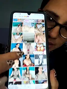 kariciasecreta online show from May 20, 2:41 am