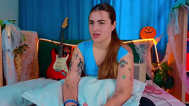 EllaParker online show from October 24, 8:54 am