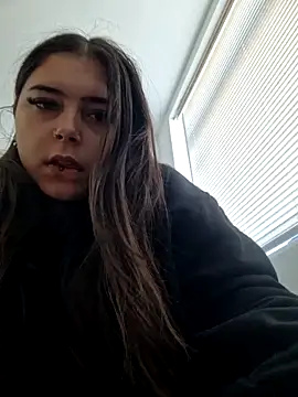 KatieLace online show from September 27, 12:01 pm