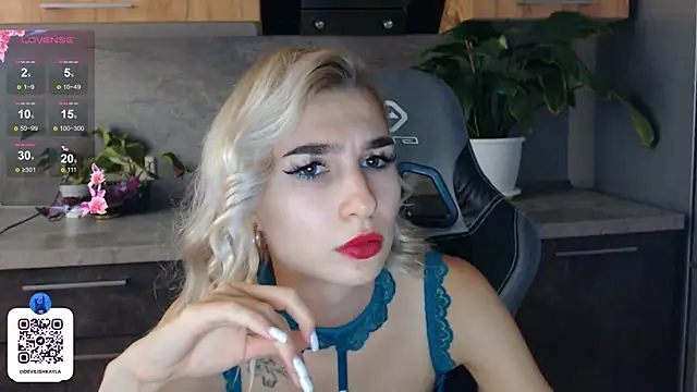 DevilishKayla online show from September 20, 2:15 pm