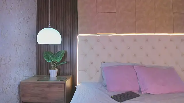 alison harper19 online show from November 10, 1:06 pm