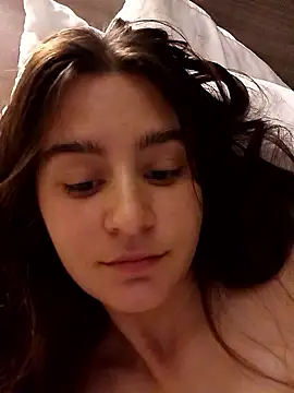 freakylittlebitch69 online show from October 2, 2:05 am