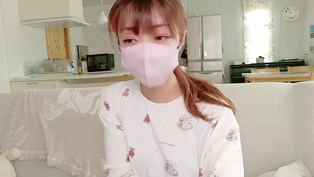 Snapshot of SUZU_1201 chatting on September 21, 1:15 am SUZU 1201 online show from September 21, 1:15 am