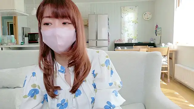 SUZU 1201 online show from May 6, 2:26 am