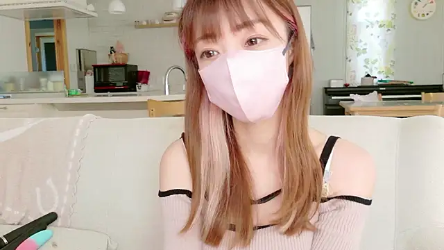Snapshot of SUZU_1201 chatting on October 3, 4:06 am SUZU 1201 online show from October 3, 4:06 am