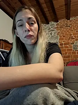 SexyAlya online show from October 25, 12:07 am