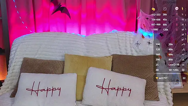 JuliaPowers  online show from October 31, 5:31 am