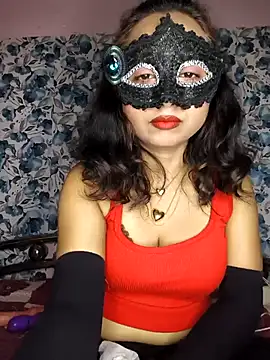 yours sugar babe online show from February 12, 11:45 am