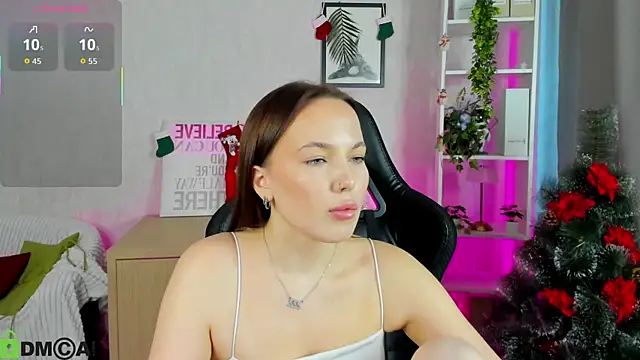 Maria Solis online show from December 23, 5:44 am