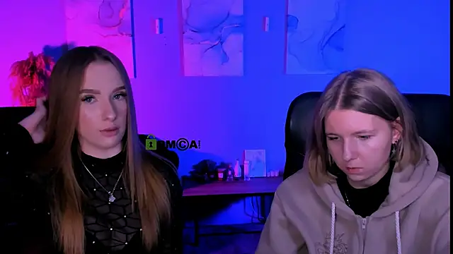 gloria bubble online show from March 18, 8:14 pm