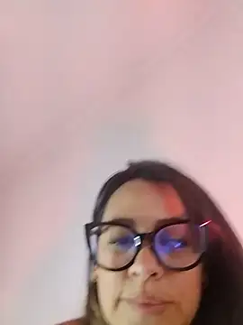 Nicoleefaith  online show from May 14, 8:25 pm