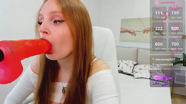 HoneyLace  online show from May 23, 3:54 pm