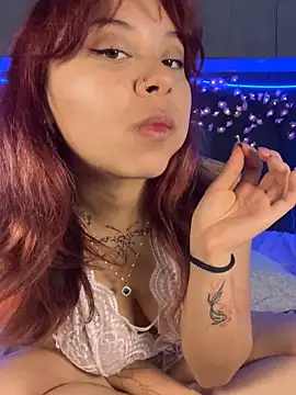 YumiLux online show from May 15, 1:14 pm