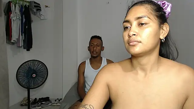 Snapshot of MichellSexxx chatting on September 14, 2:53 am MichellSexxx online show from September 14, 2:53 am