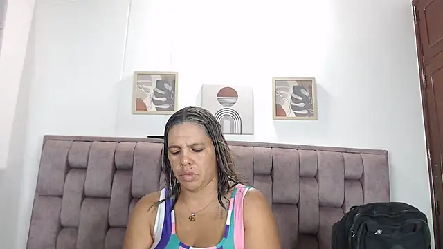Alexa-Hunter online show from July 7, 11:07 pm
