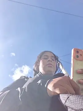 Alii son online show from June 25, 1:02 pm