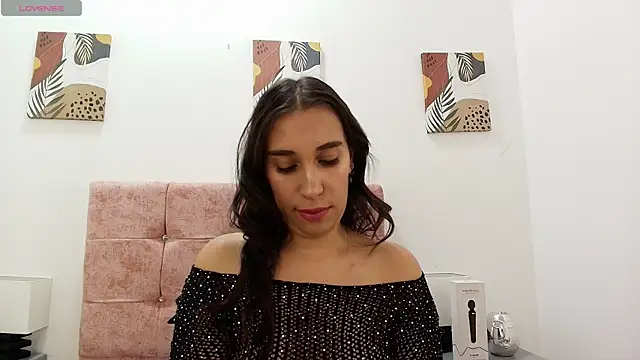  BellaBrown online show from September 15, 8:49 pm