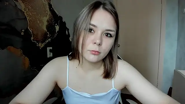 Snapshot of Sophi_gi chatting on September 17, 6:33 am Sophi gi online show from September 17, 6:33 am
