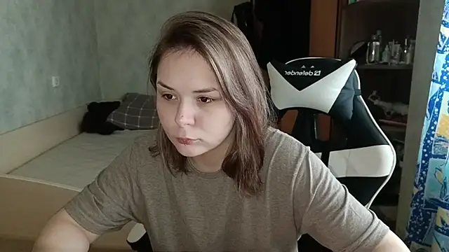 Snapshot of Sophi_gi chatting on September 21, 2:32 am Sophi gi online show from September 21, 2:32 am