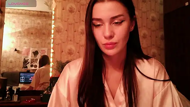 Just Melissa online show from October 11, 8:00 pm