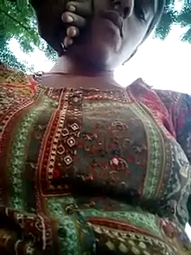 Pari queen 44 online show from September 19, 10:14 am