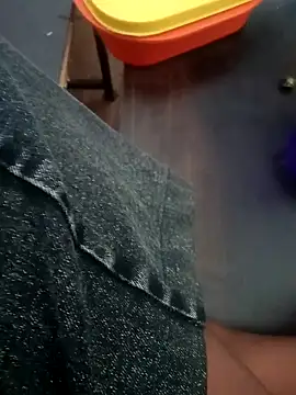 Pari queen 44 online show from September 24, 8:02 am