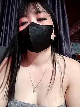 ChunkyLy online show from October 3, 3:11 am