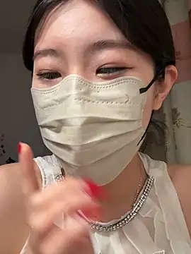 Lulu125216 online show from March 7, 6:04 pm