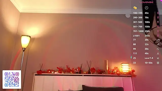 LanaShyBabe online show from September 11, 7:47 pm