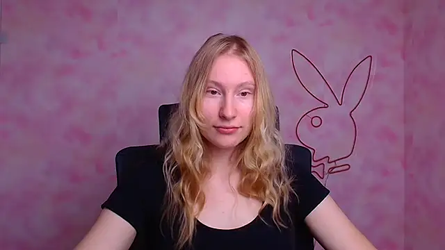 Elizabeth Kissa online show from September 24, 11:20 am
