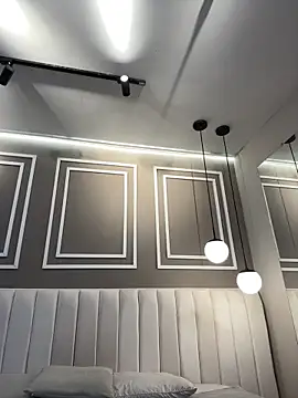 Tayler Kim online show from April 2, 4:26 pm