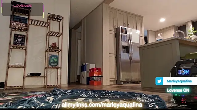 MarleyAquafina online show from September 26, 1:42 pm