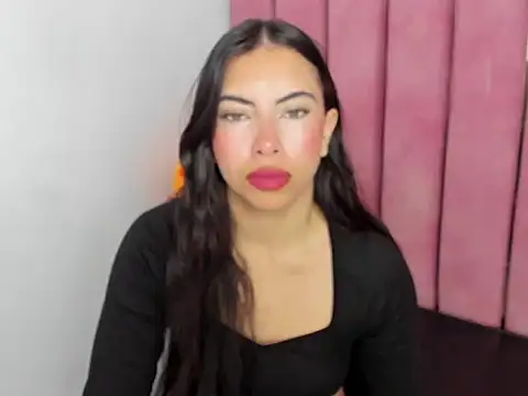 Alana Hott  online show from September 17, 5:05 am