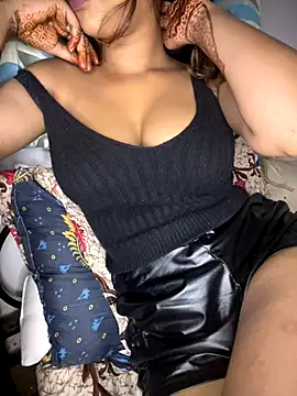 STRIP GLOW online show from October 24, 6:37 pm