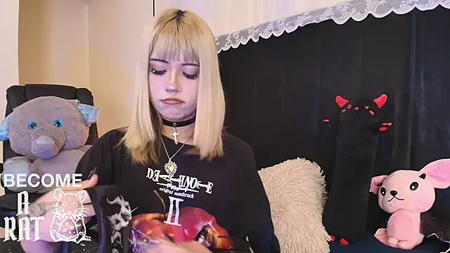 IvyBelle  online show from May 19, 11:28 am
