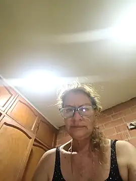 MaryLunne online show from May 4, 12:14 am