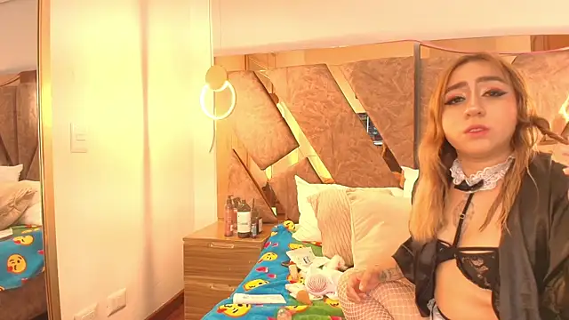 genessis  david online show from November 5, 3:23 am